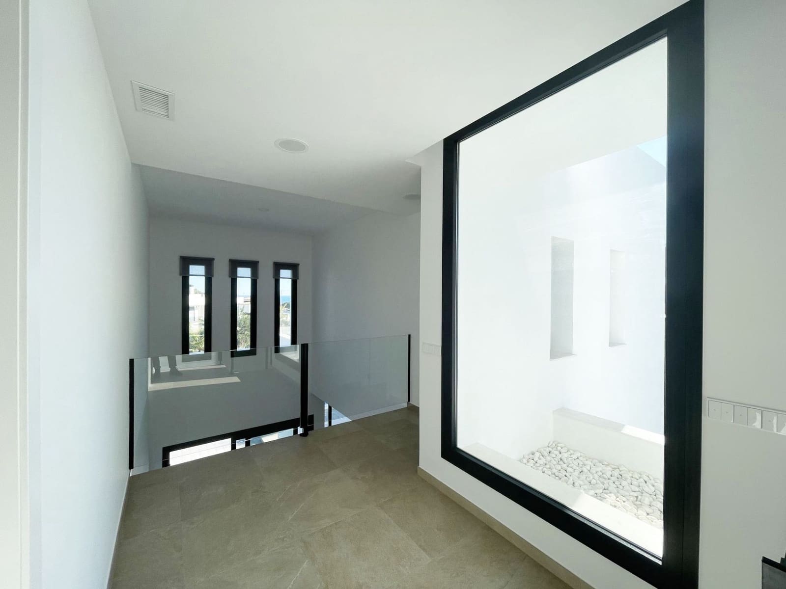 3 bedroom Villa for sale in Benissa with pool garage - € 1,175,000 (Ref: 8757326)