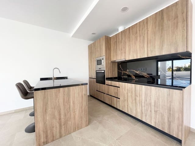 3 soveværelse Villa til salg i Benissa med swimmingpool garage - € 1.175.000 (Ref: 8757326)