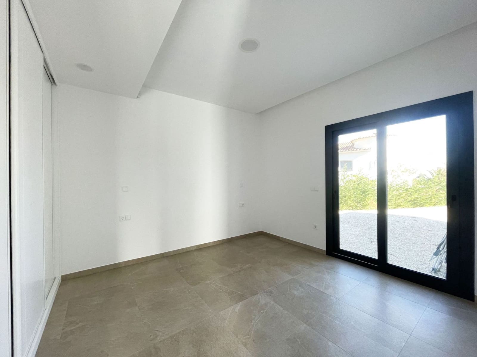 3 bedroom Villa for sale in Benissa with pool garage - € 1,175,000 (Ref: 8757326)