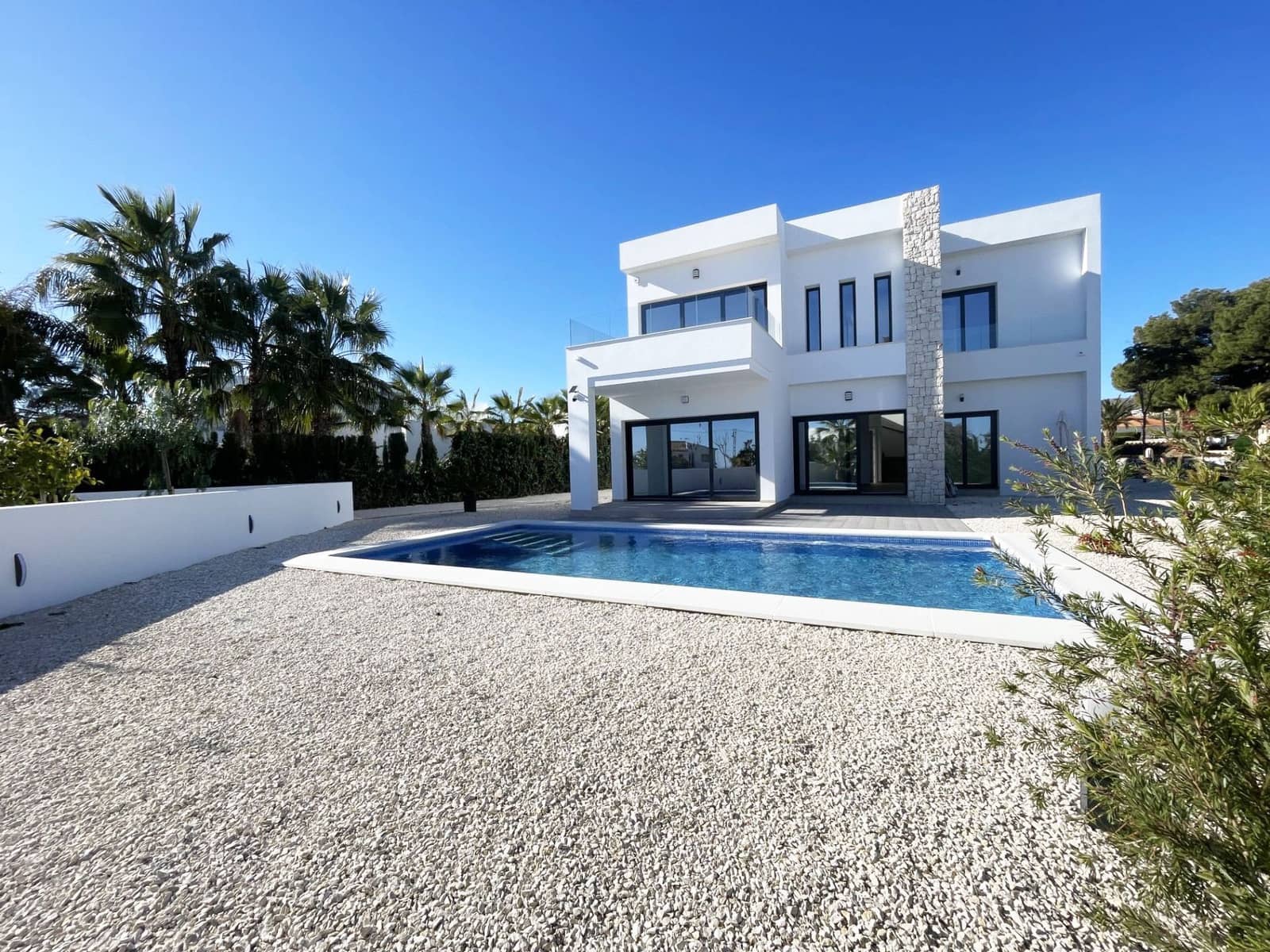 3 bedroom Villa for sale in Benissa with pool garage - € 1,175,000 (Ref: 8757326)