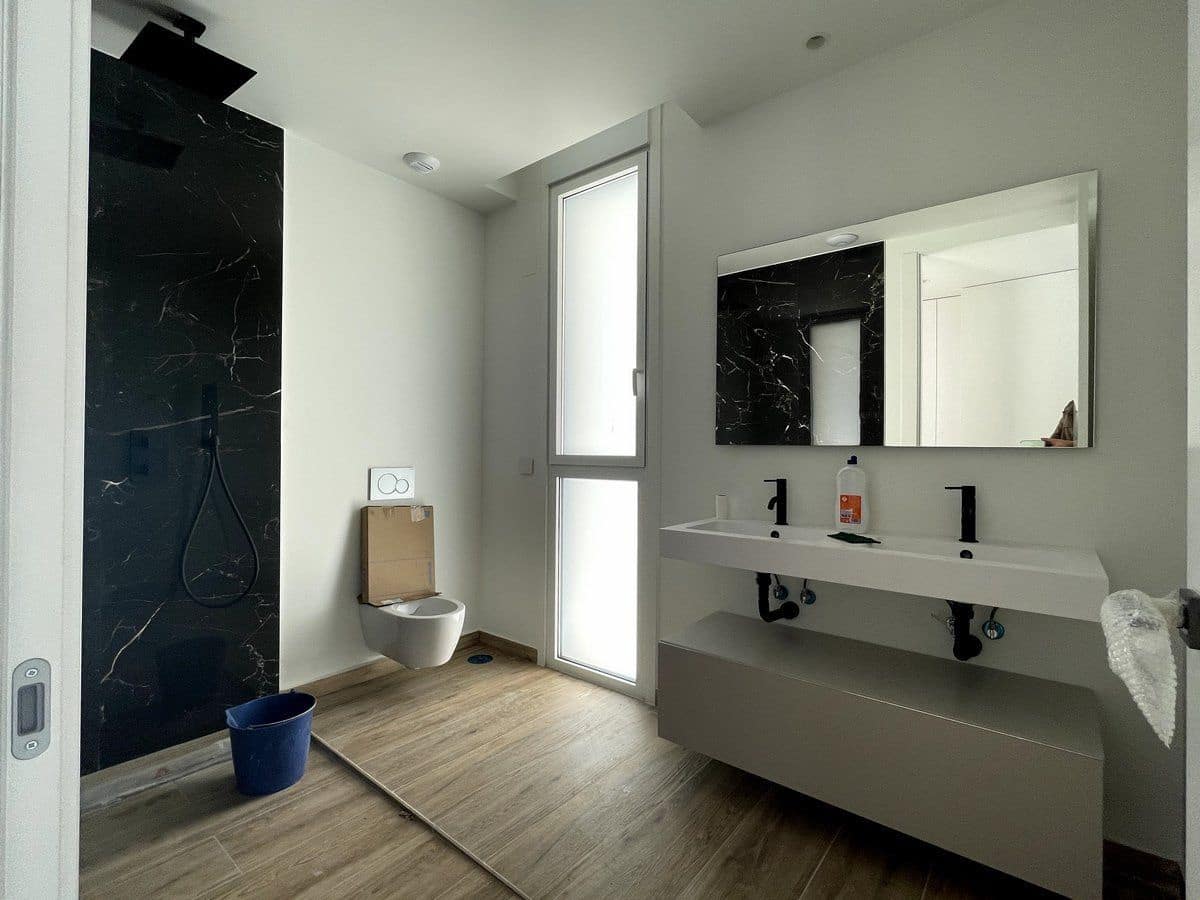 4 bedroom Villa for sale in Benissa with pool - € 2,260,000 (Ref: 8770008)