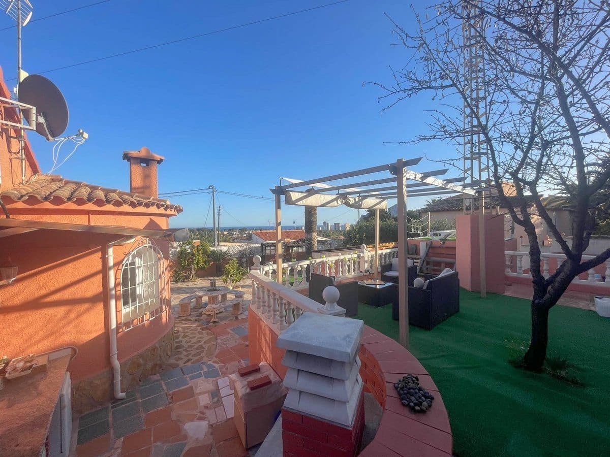 3 Zimmer Villa zu verkaufen in Calpe / Calp mit Pool Garage - 535.000 € (Ref: 8797134)