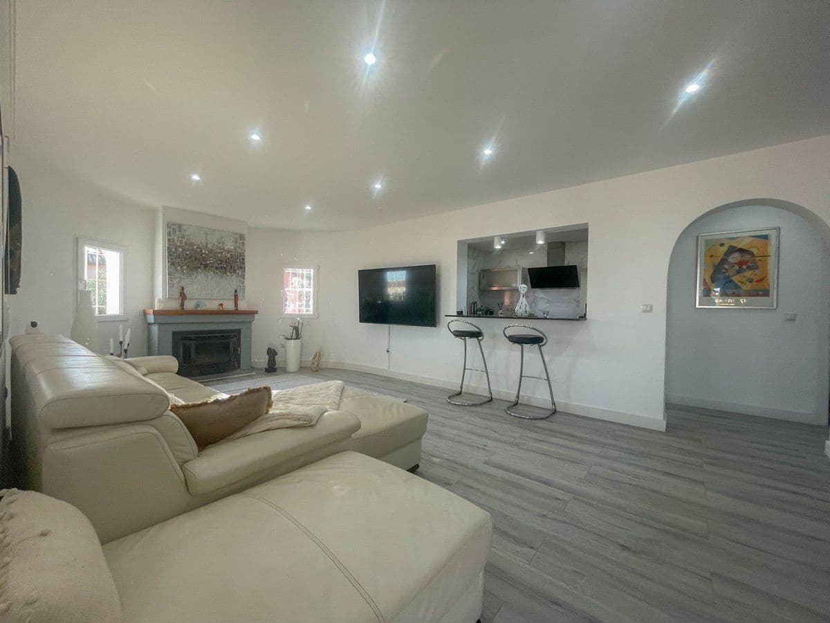 3 Zimmer Villa zu verkaufen in Calpe / Calp mit Pool Garage - 535.000 € (Ref: 8797134)