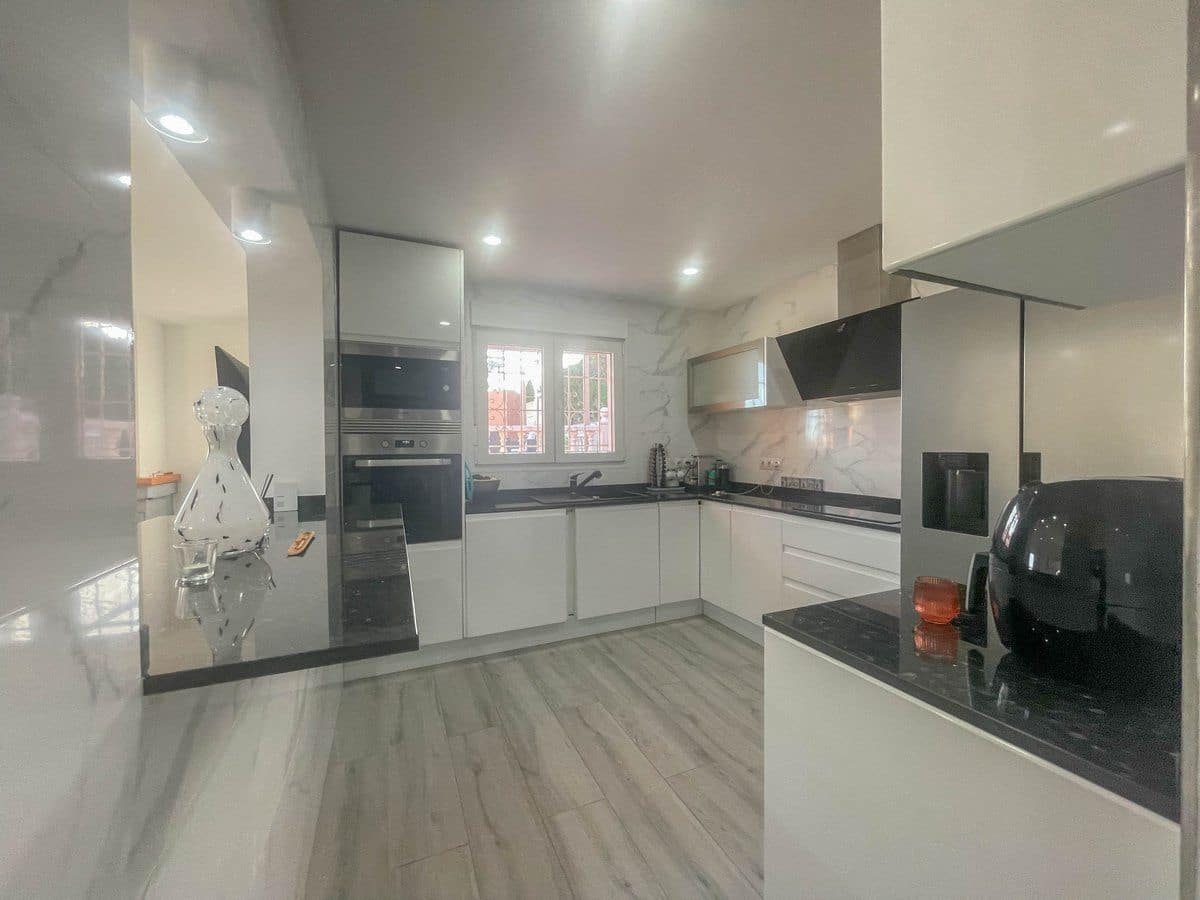 3 Zimmer Villa zu verkaufen in Calpe / Calp mit Pool Garage - 535.000 € (Ref: 8797134)