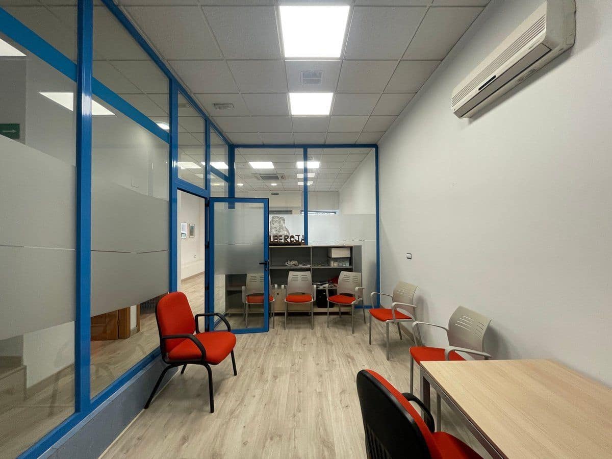 Kommersiell til salgs i Calpe / Calp - € 185 000 (Ref: 8797137)