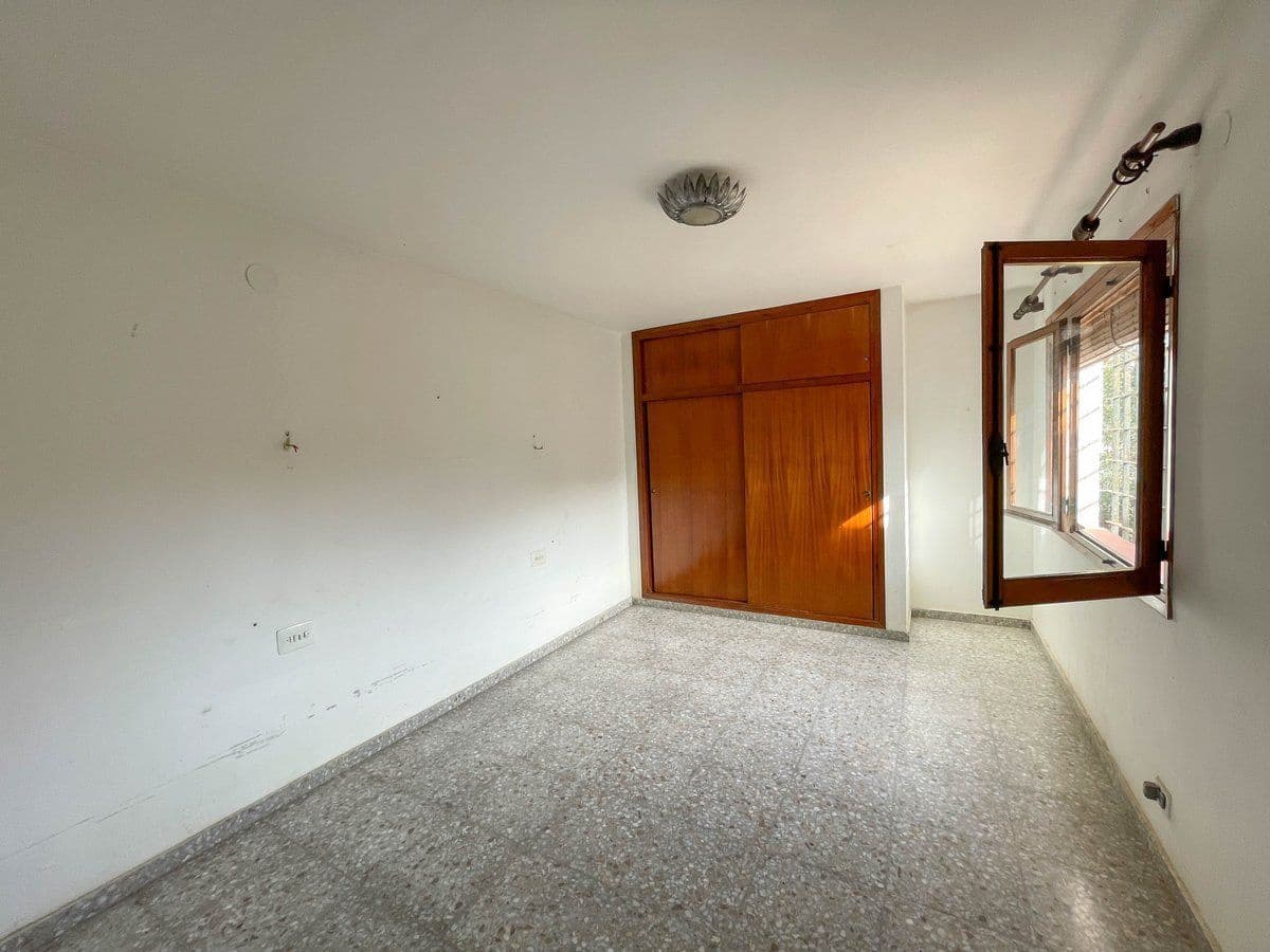 6 bedroom Villa for sale in Benissa with garage - € 690,000 (Ref: 8848762)