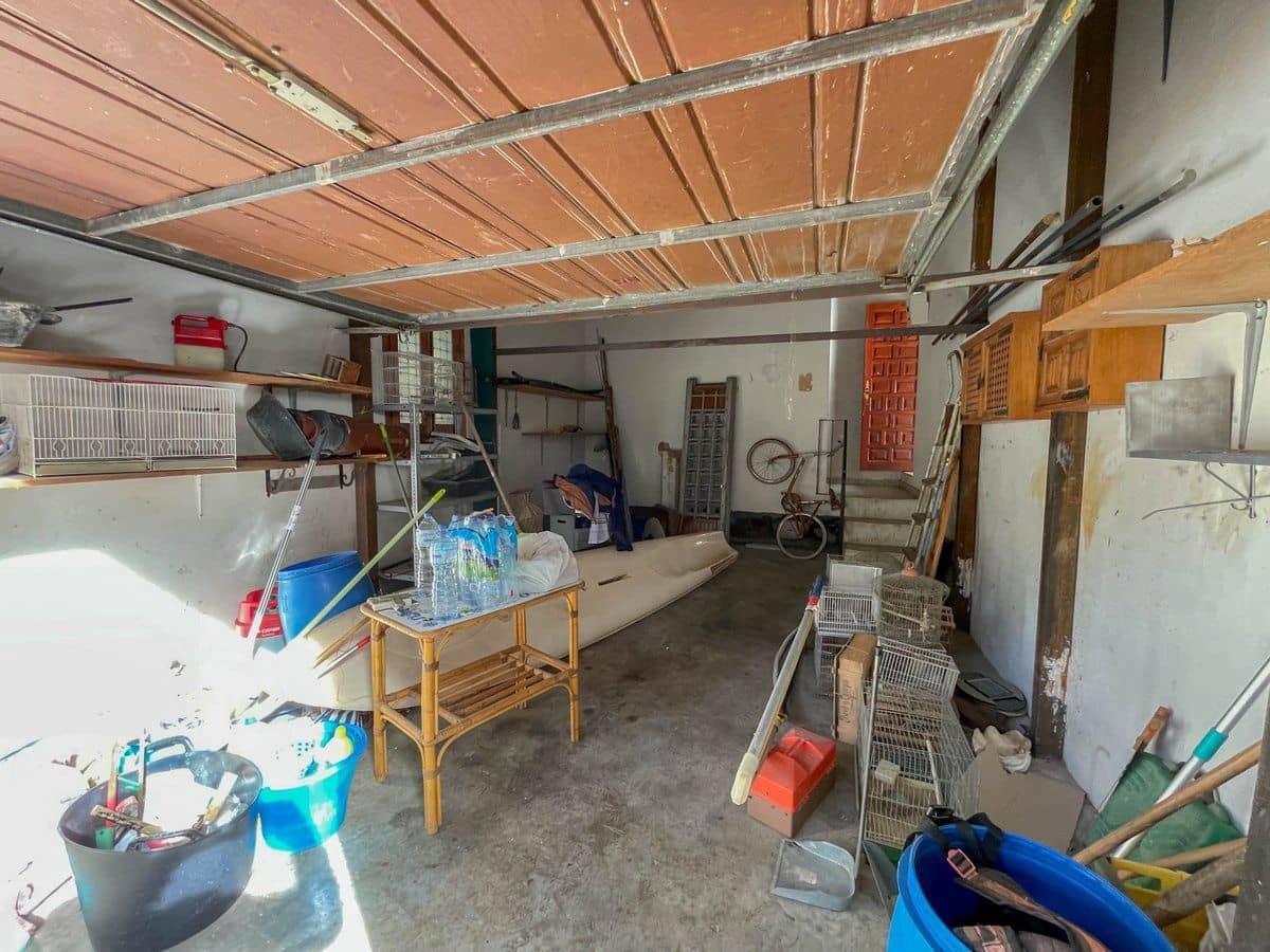 6 bedroom Villa for sale in Benissa with garage - € 690,000 (Ref: 8848762)