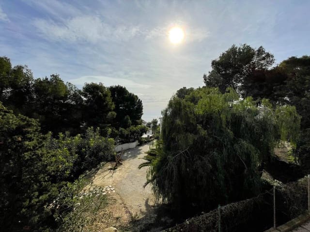 6 bedroom Villa for sale in Benissa with garage - € 690,000 (Ref: 8848762)