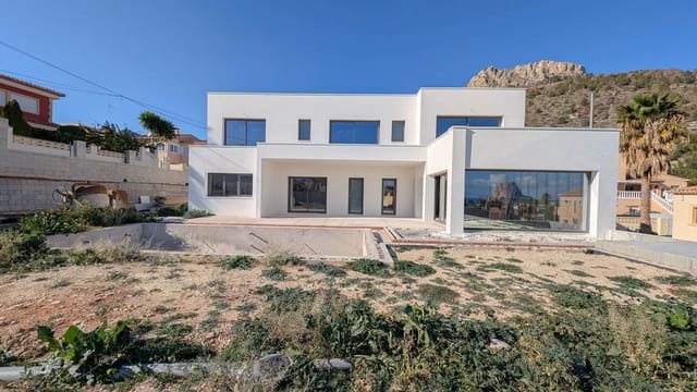 3 bedroom Villa for sale in Calpe / Calp with pool garage - € 1,150,000 (Ref: 8864519)