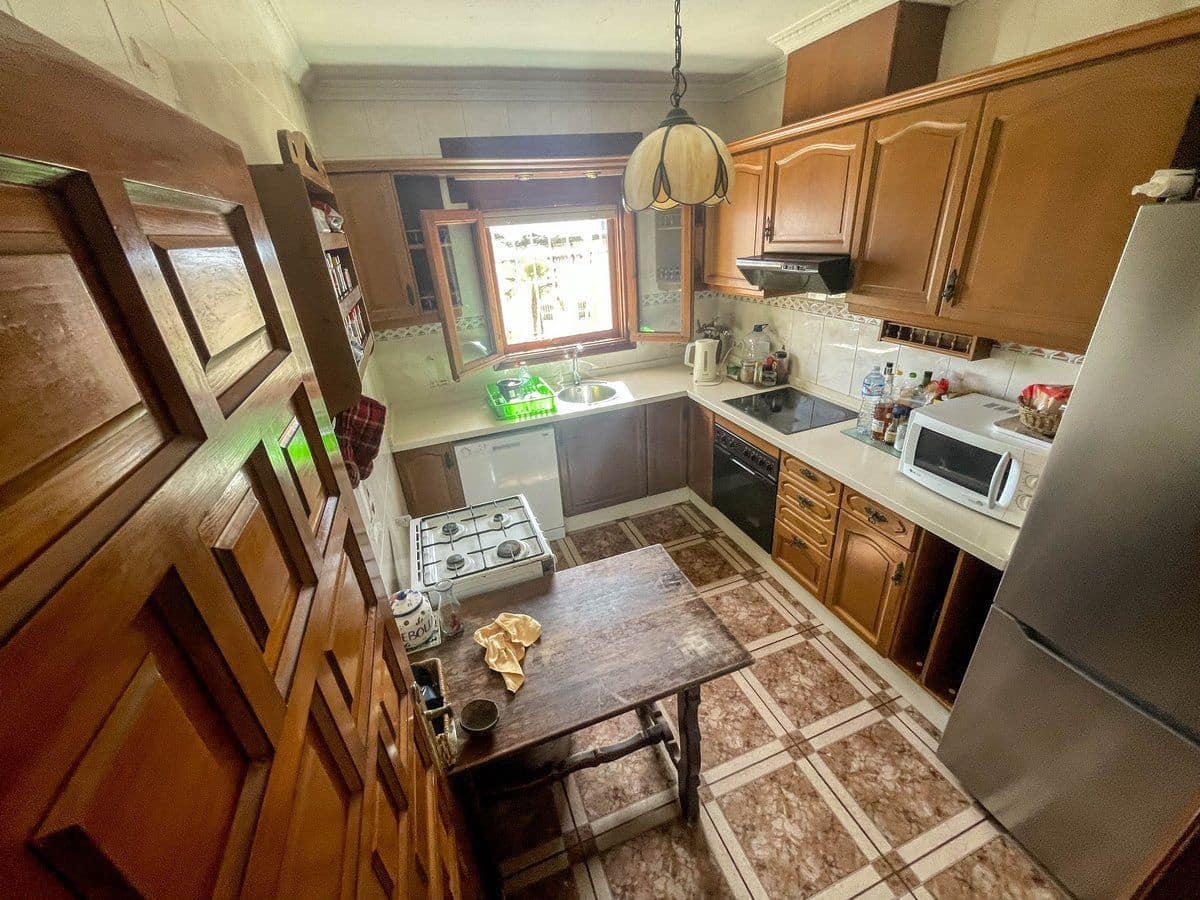 3 bedroom Villa for sale in Calpe / Calp with pool garage - € 490,000 (Ref: 8881320)