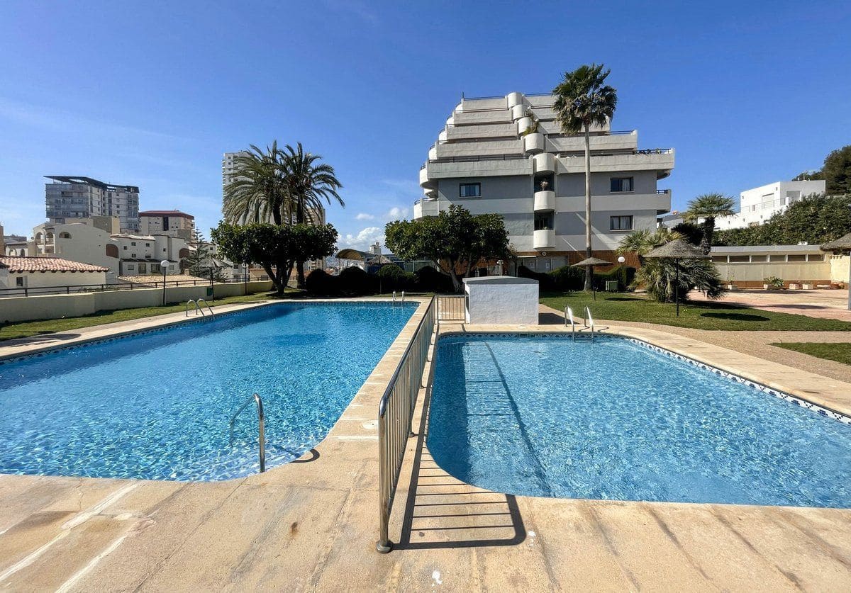 Studio zu verkaufen in Calpe / Calp mit Pool Garage - 115.000 € (Ref: 8901769)