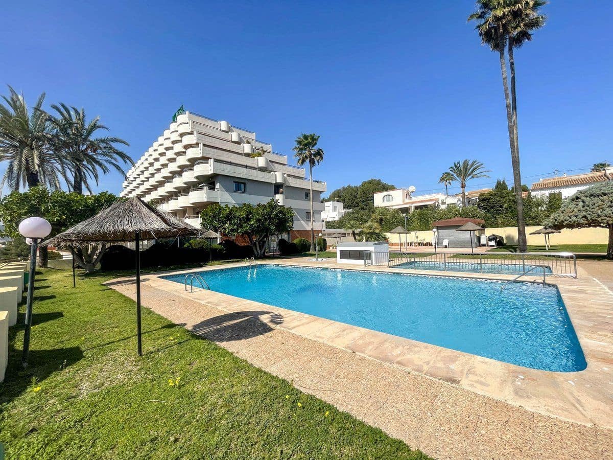 Studio zu verkaufen in Calpe / Calp mit Pool Garage - 115.000 € (Ref: 8901769)
