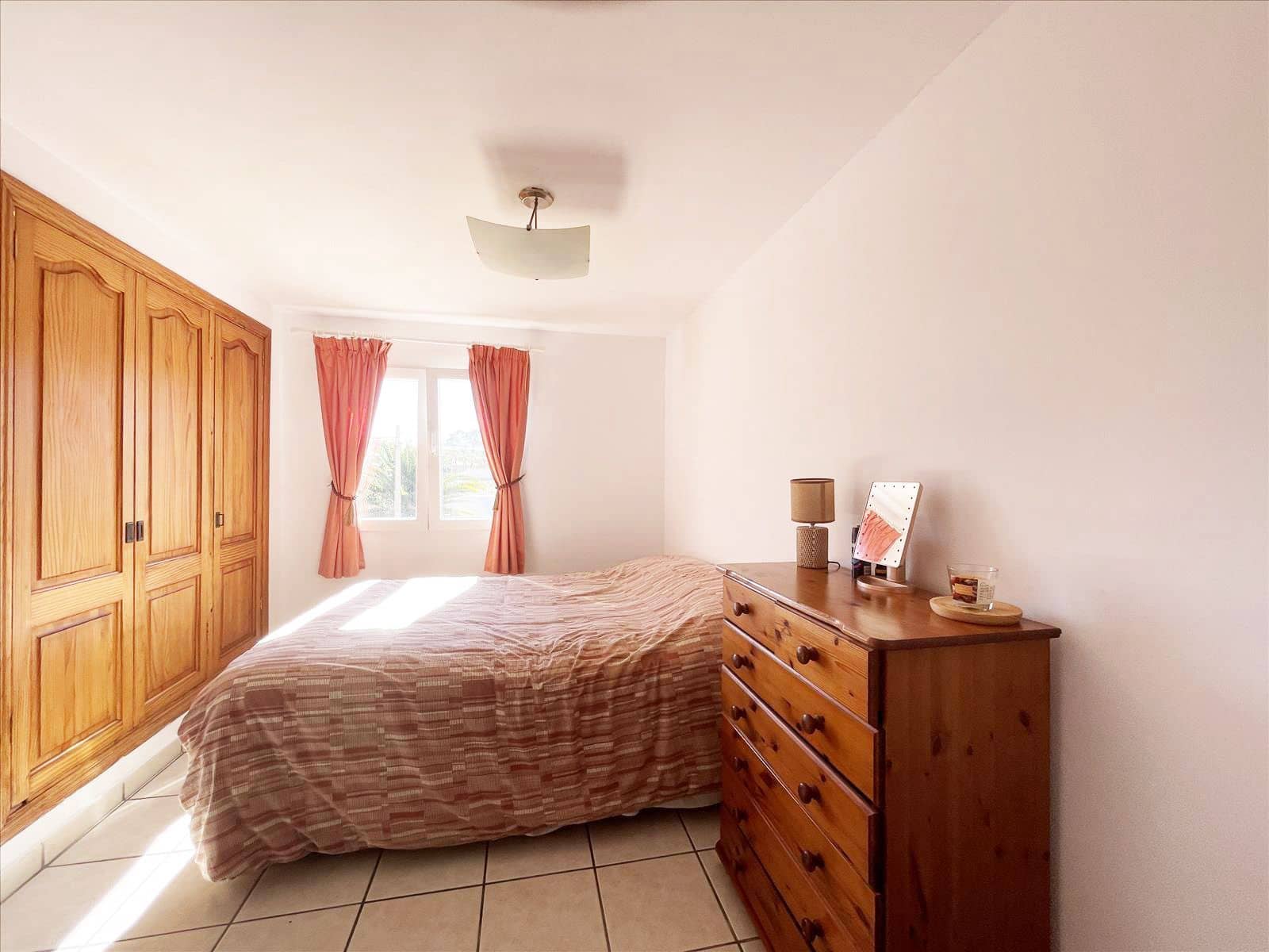 6 Zimmer Villa zu verkaufen in Benissa mit Garage - 595.000 € (Ref: 8914796)