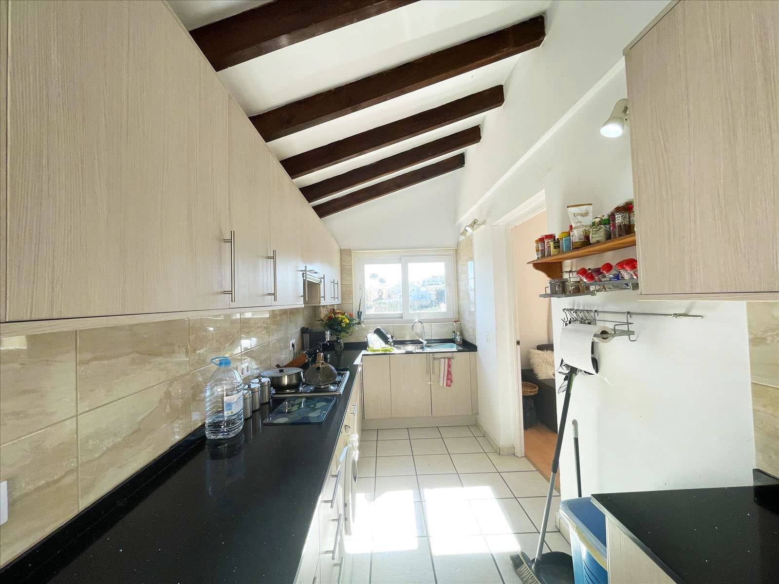 6 Zimmer Villa zu verkaufen in Benissa mit Garage - 595.000 € (Ref: 8914796)