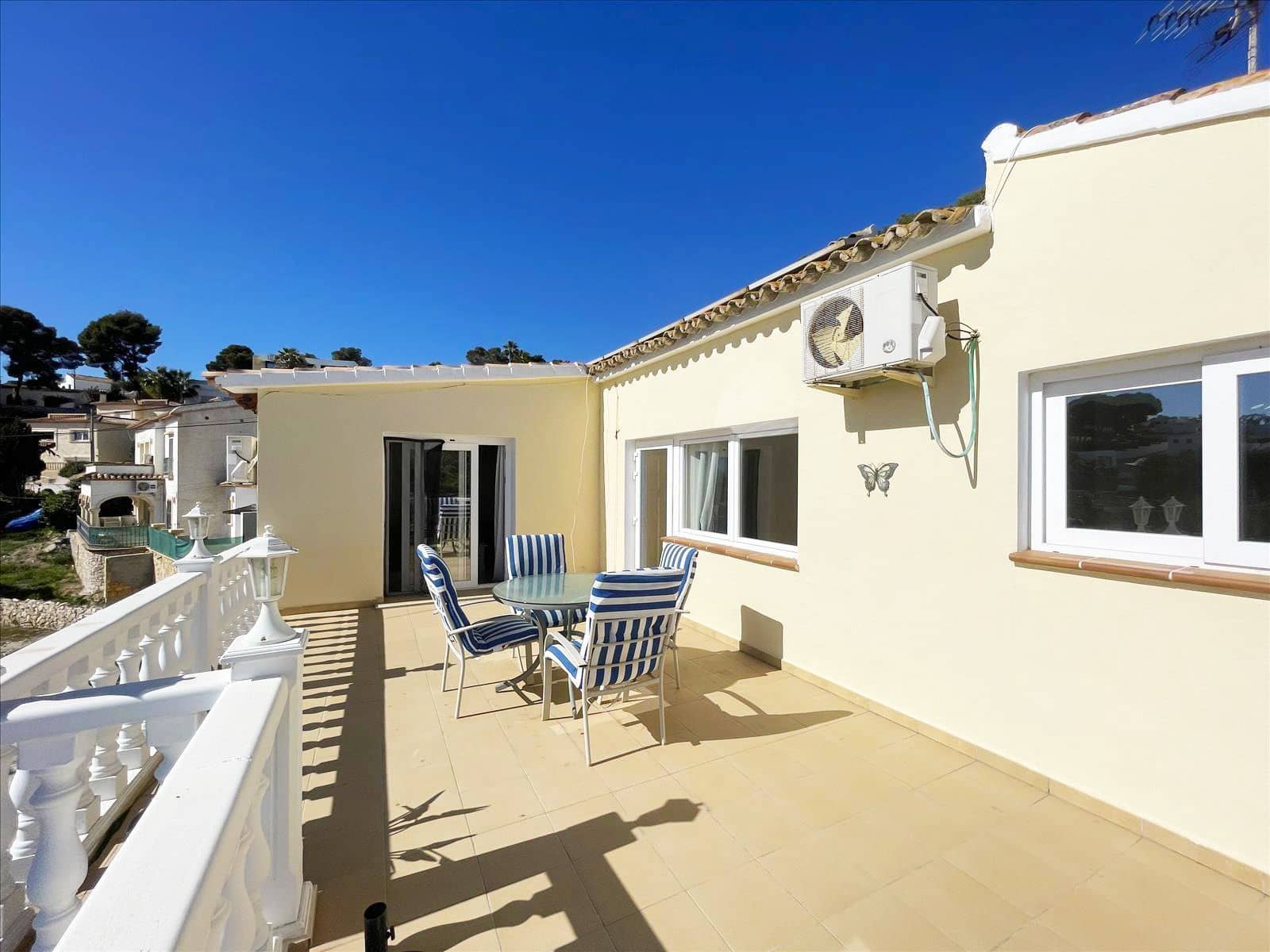 6 Zimmer Villa zu verkaufen in Benissa mit Garage - 595.000 € (Ref: 8914796)