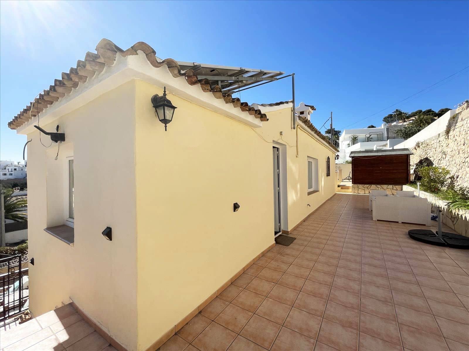 6 Zimmer Villa zu verkaufen in Benissa mit Garage - 595.000 € (Ref: 8914796)