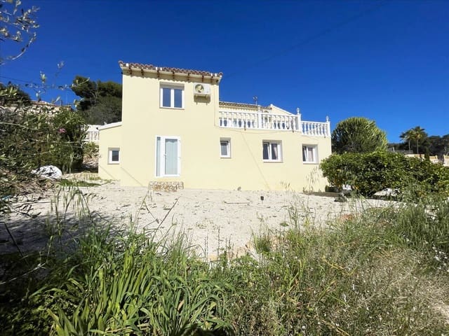 6 Zimmer Villa zu verkaufen in Benissa mit Garage - 595.000 € (Ref: 8914796)