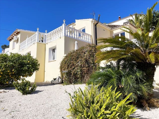 6 Zimmer Villa zu verkaufen in Benissa mit Garage - 595.000 € (Ref: 8914796)