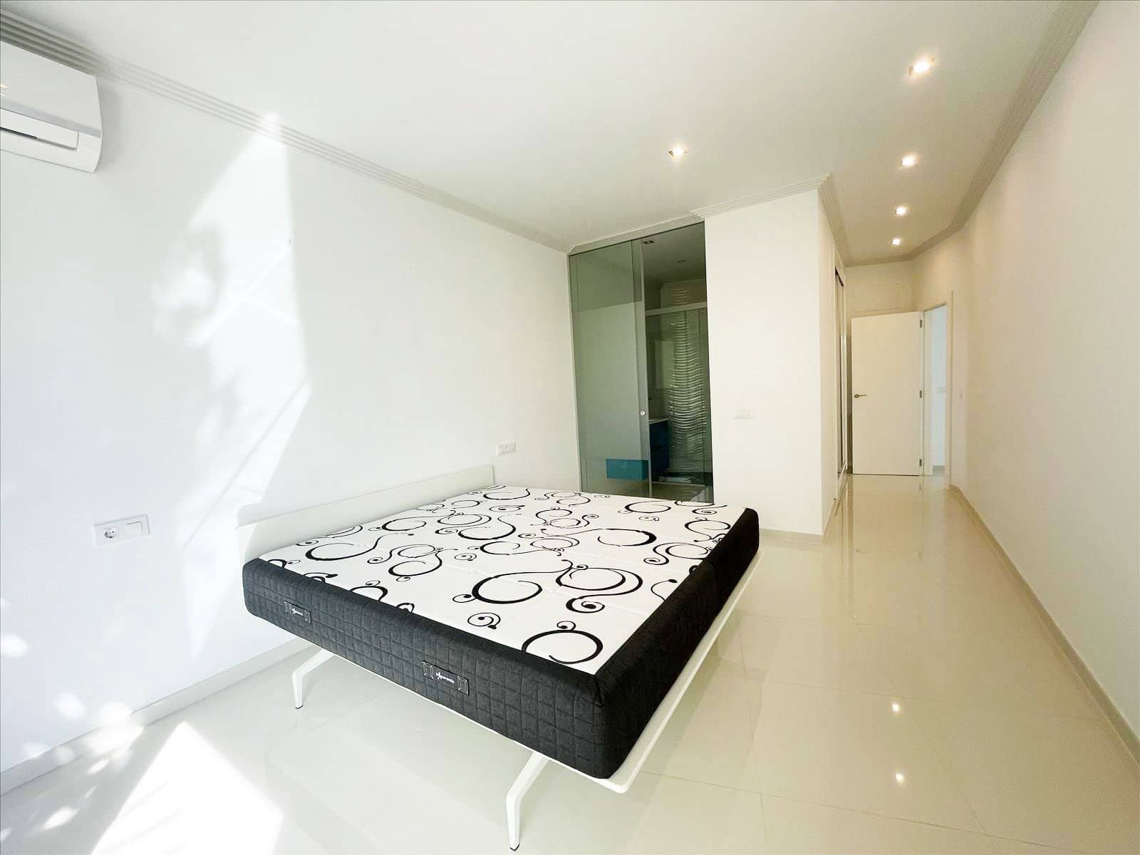 4 quarto Moradia para venda em Benissa com piscina garagem - 2 450 000 € (Ref: 8942663)