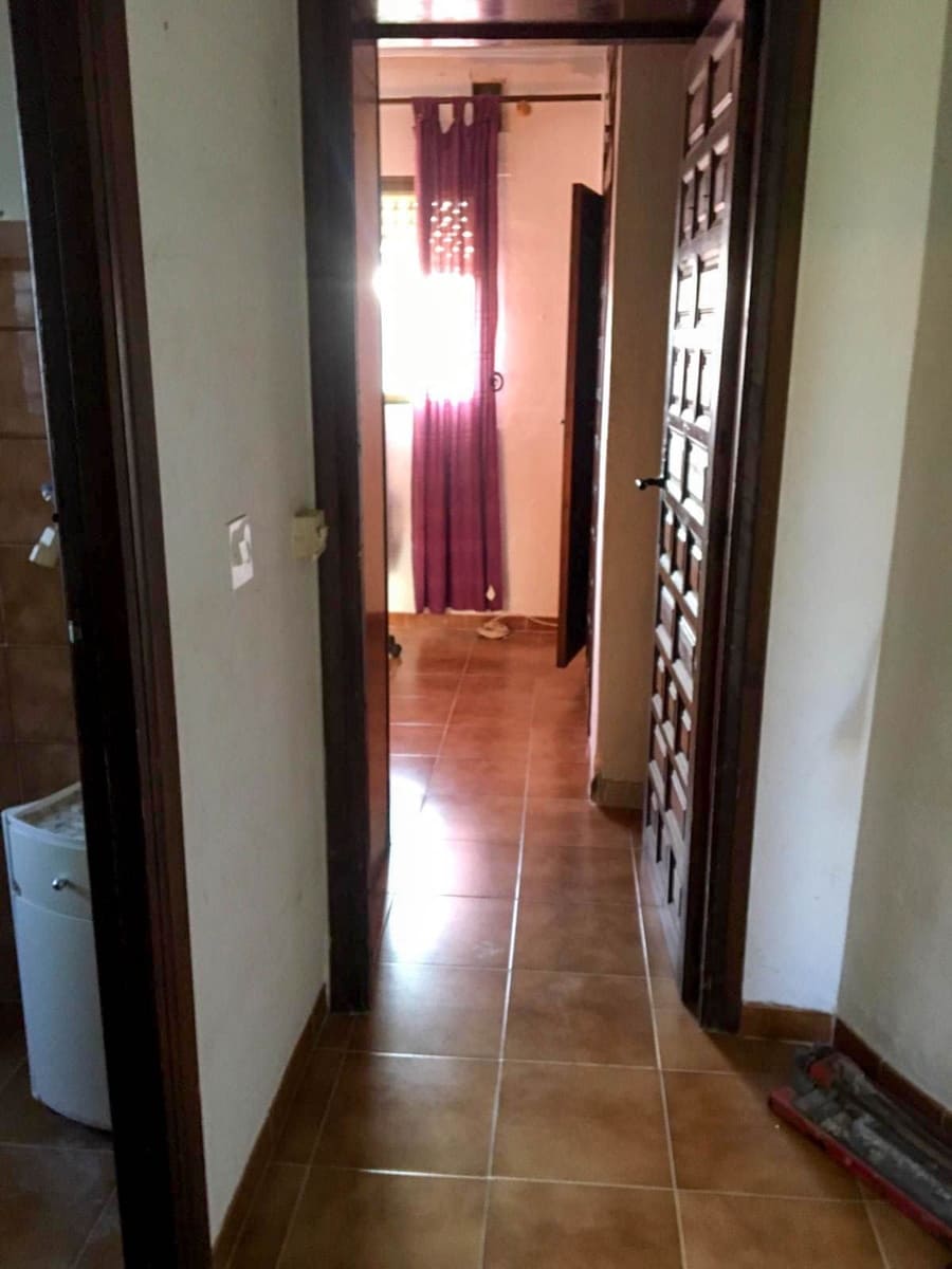 6 makuuhuone Huvila myytävänä paikassa Calpe / Calp mukana uima-altaan 
autotalli - 450 000 € (Ref: 8942664)