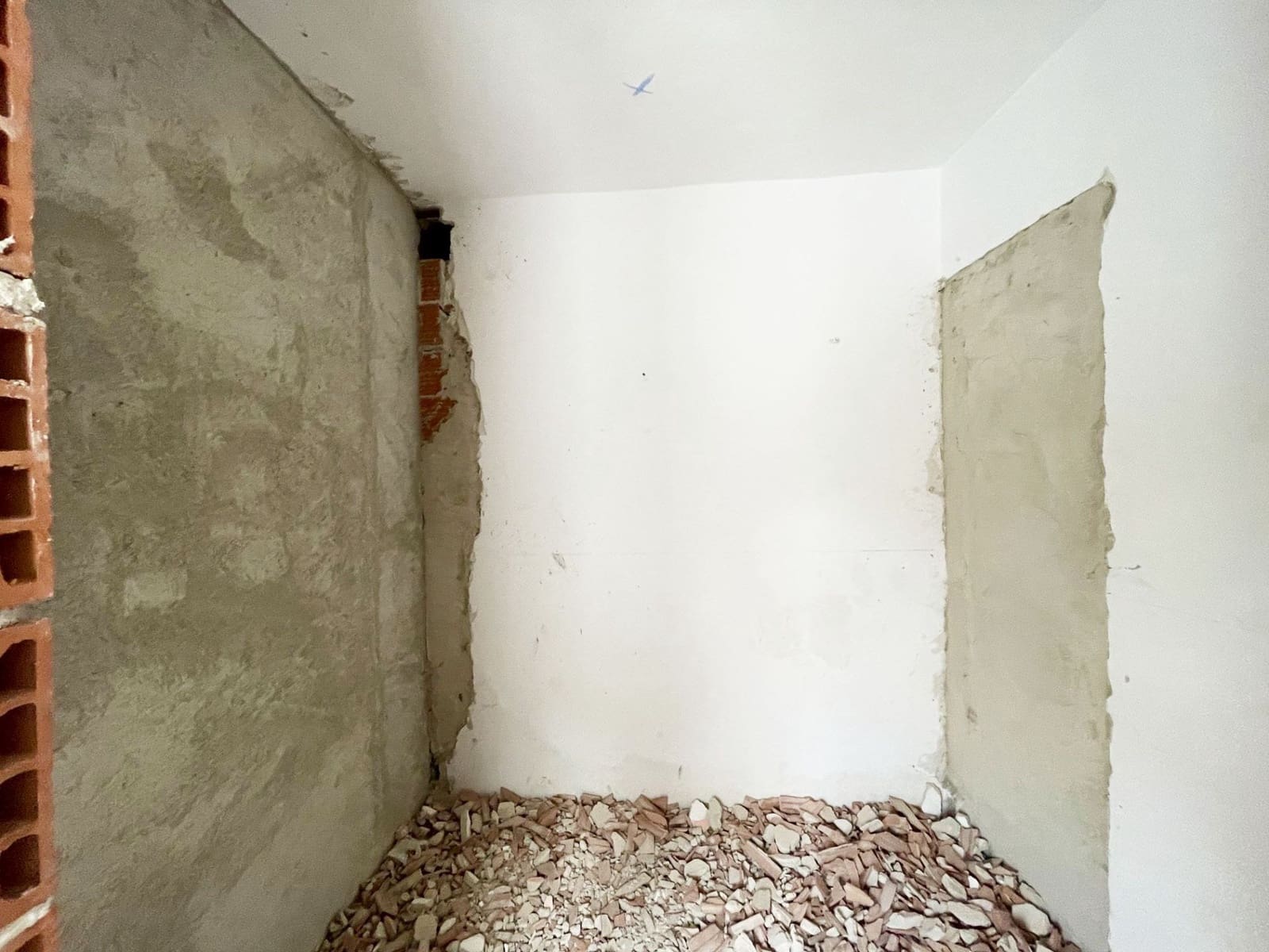 6 bedroom Villa for sale in Calpe / Calp with pool garage - € 449,000 (Ref: 8942664)