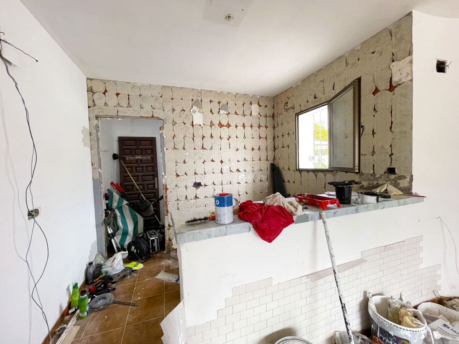 6 bedroom Villa for sale in Calpe / Calp with pool garage - € 449,000 (Ref: 8942664)