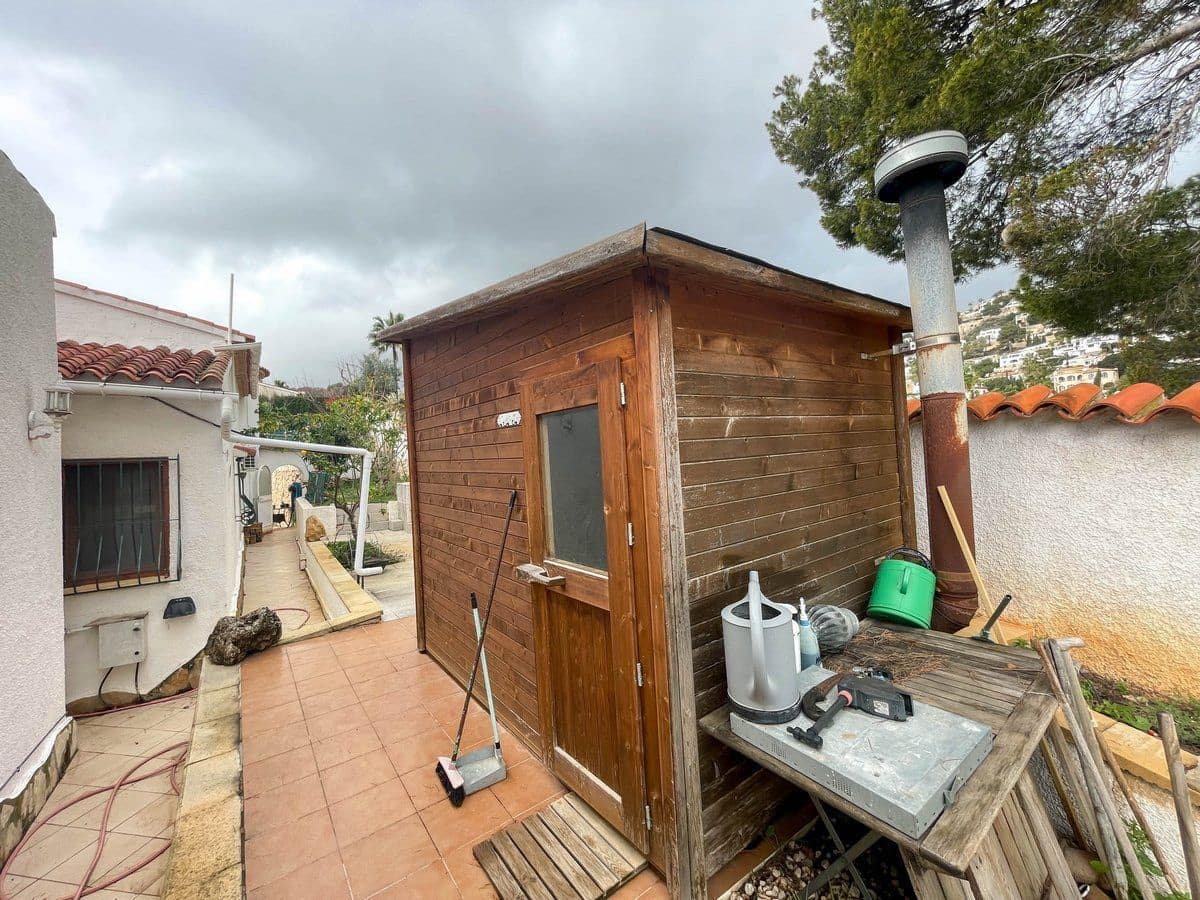 4 soveværelse Villa til salg i Montemar med swimmingpool garage - € 700.000 (Ref: 8942668)