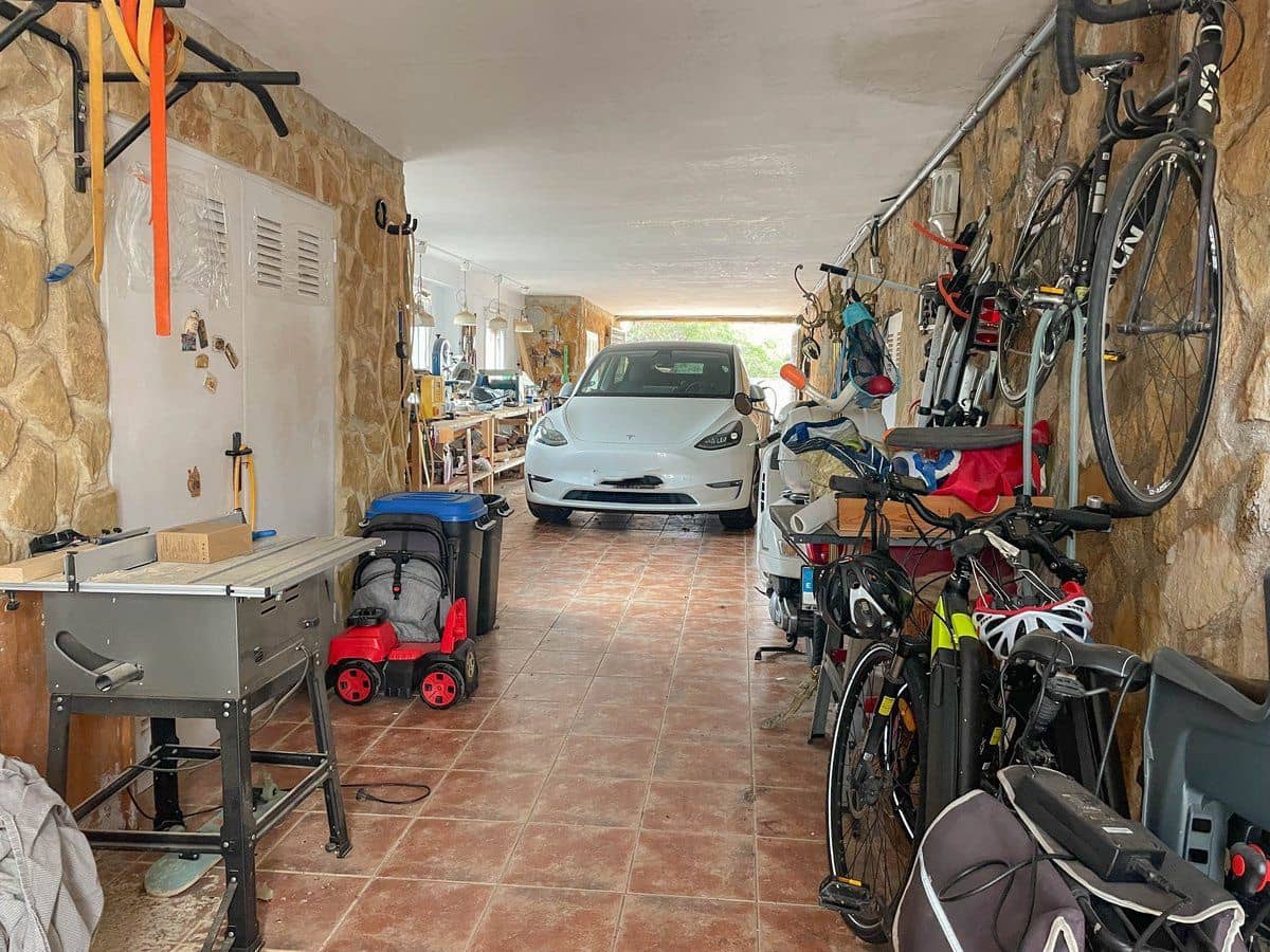 4 soveværelse Villa til salg i Montemar med swimmingpool garage - € 700.000 (Ref: 8942668)