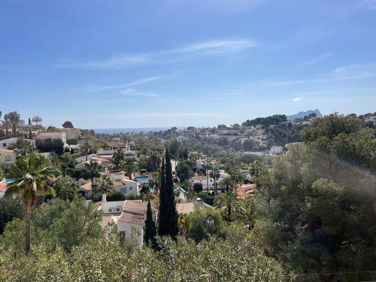 4 Zimmer Villa zu verkaufen in Montemar mit Pool Garage - 695.000 € (Ref: 8942669)