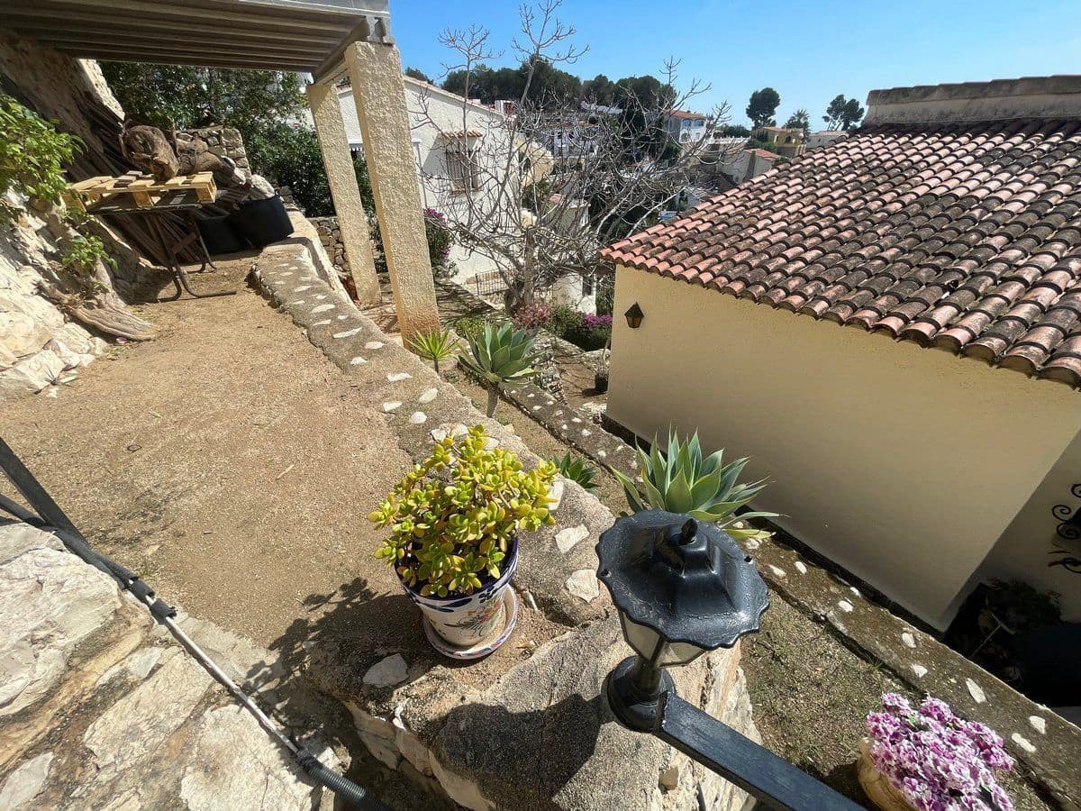 4 Zimmer Villa zu verkaufen in Montemar mit Pool Garage - 695.000 € (Ref: 8942669)