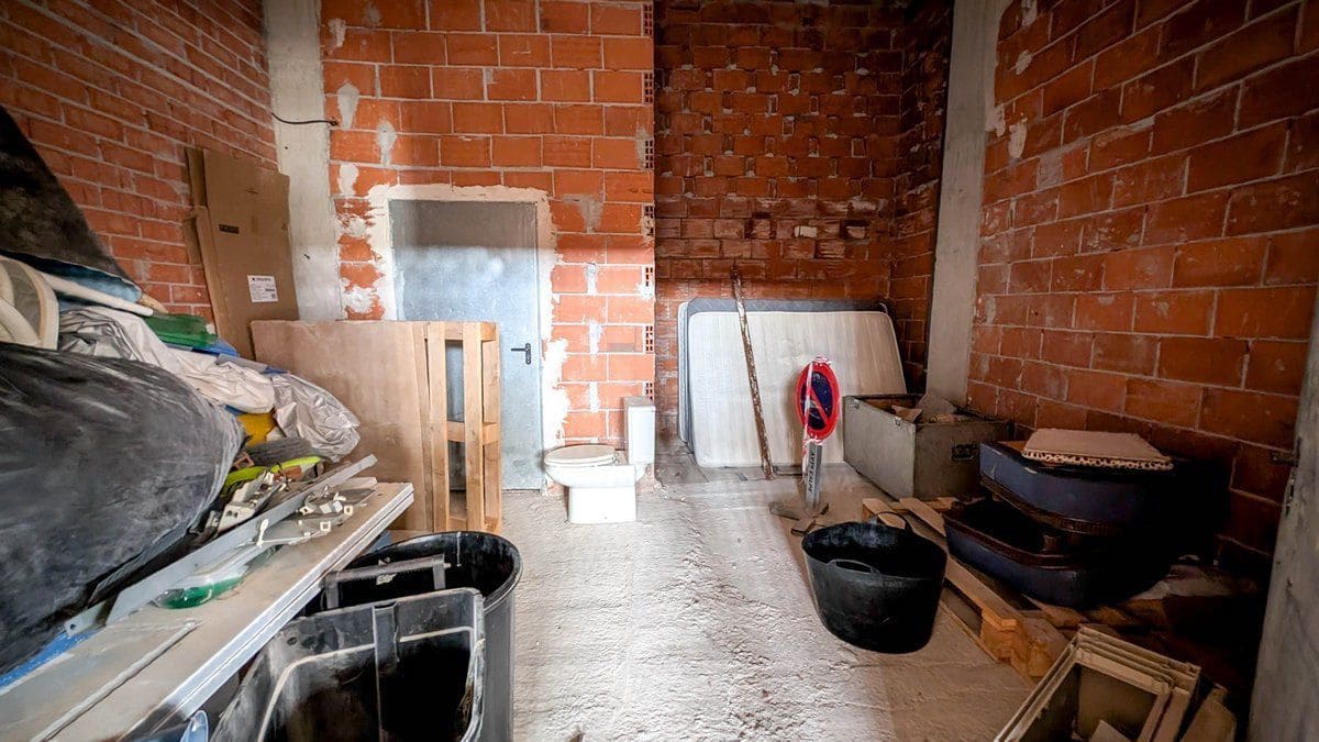 Erhverv til salg i Calpe / Calp - € 250.000 (Ref: 8942670)