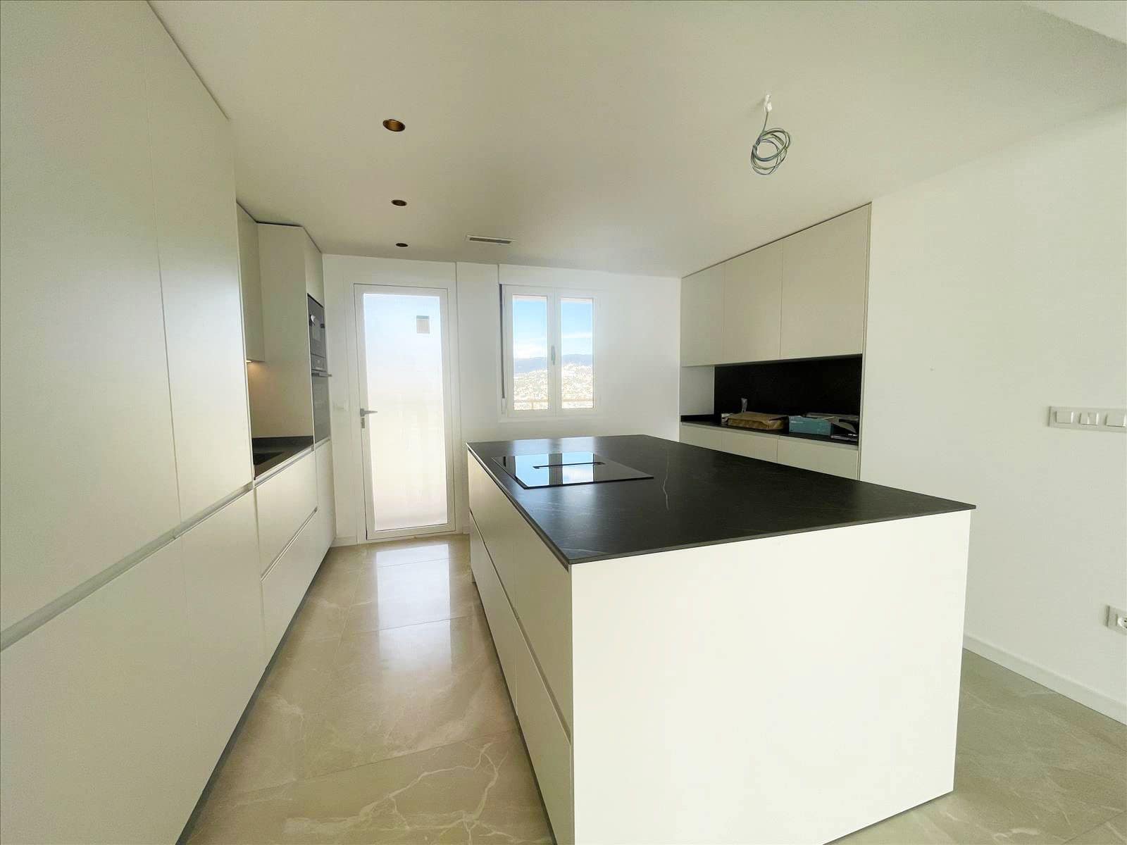 3 quarto Penthouse para venda em Calpe / Calp com piscina garagem - 849 000 € (Ref: 8969972)