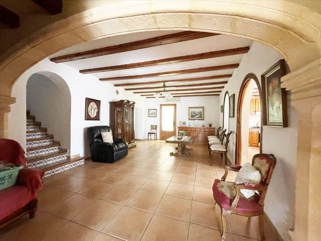 4 Zimmer Villa zu verkaufen in Benissa mit Pool Garage - 539.000 € (Ref: 9034232)
