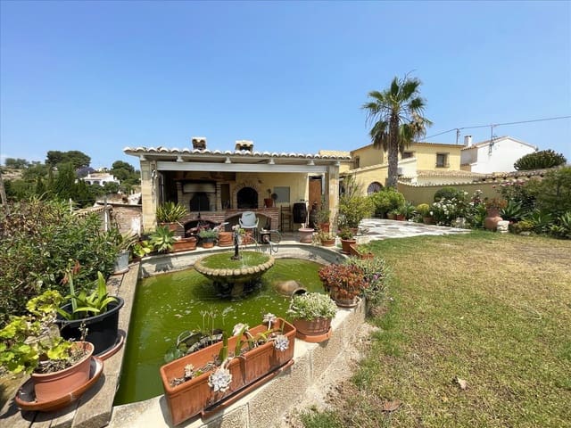 4 Zimmer Villa zu verkaufen in Benissa mit Pool Garage - 539.000 € (Ref: 9034232)