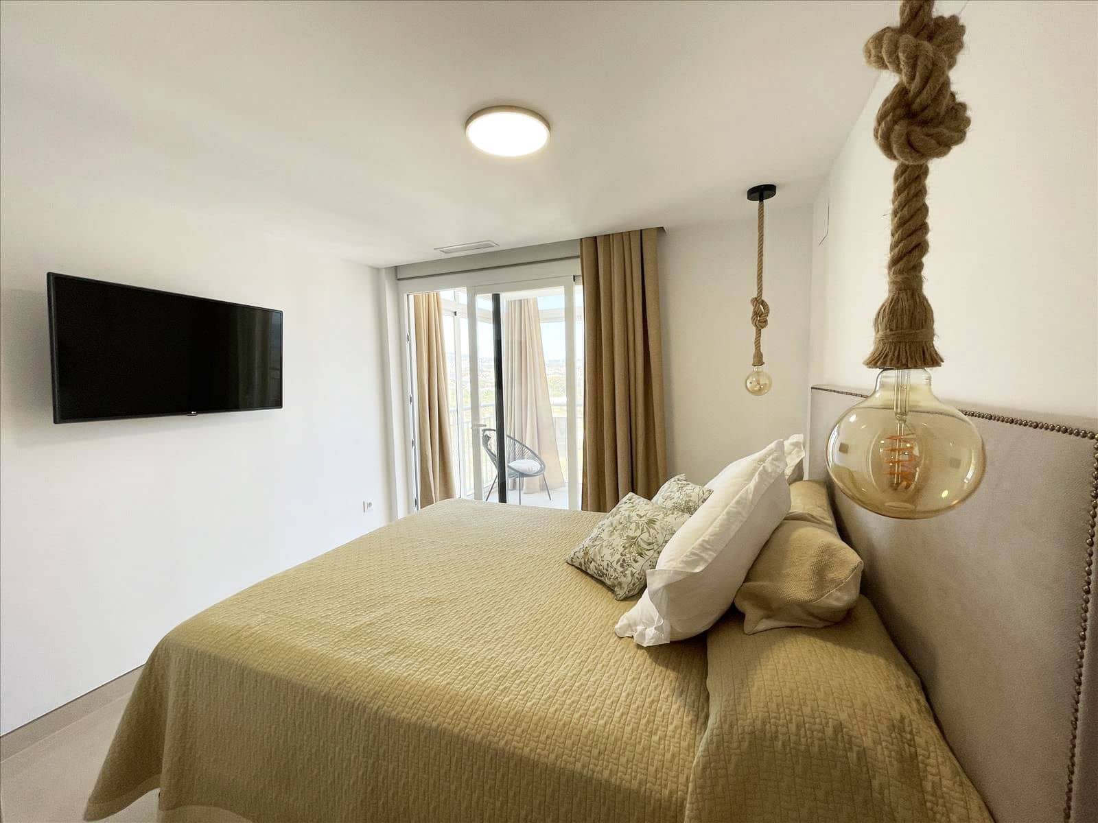 2 soveværelse Lejlighed til salg i Calpe / Calp med garage - € 360.000 (Ref: 9058996)