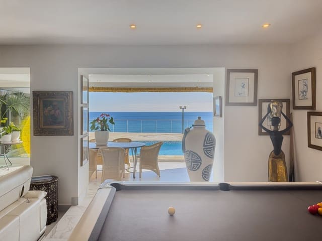 4 slaapkamer Villa te koop in Benissa met zwembad garage - € 2.490.000 (Ref: 9127982)