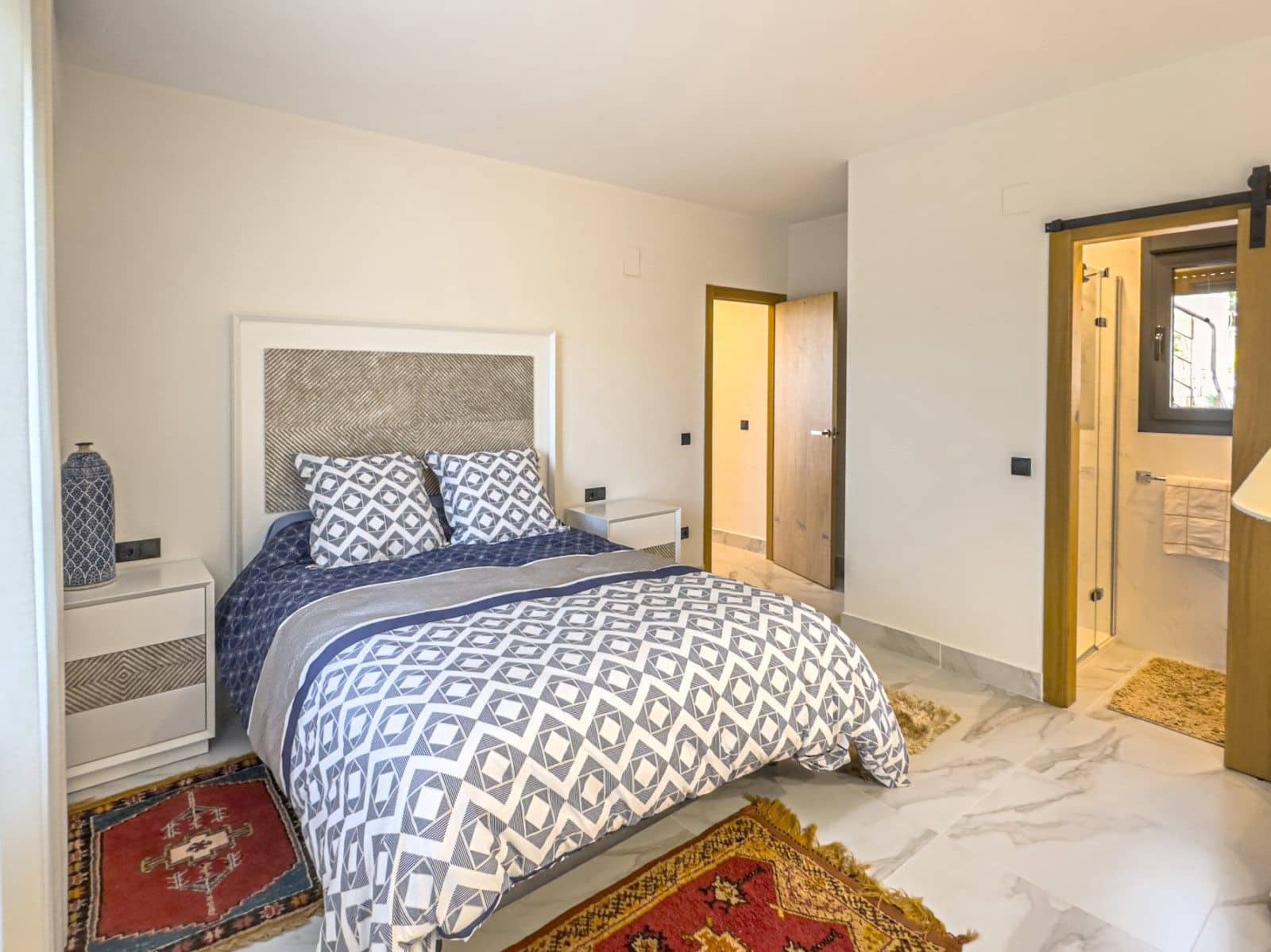 4 bedroom Villa for sale in Benissa with pool garage - € 2,490,000 (Ref: 9127982)