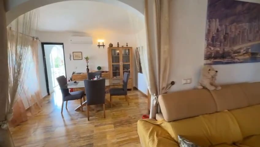 4 sovrum Villa till salu i Calpe / Calp med pool garage - 890 000 € (Ref: 9145236)