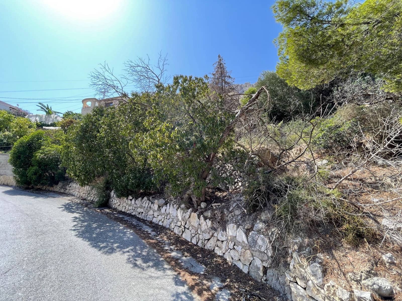 Grunde uden byggetilladelser til salg i Calpe / Calp - € 215.000 (Ref: 9183280)
