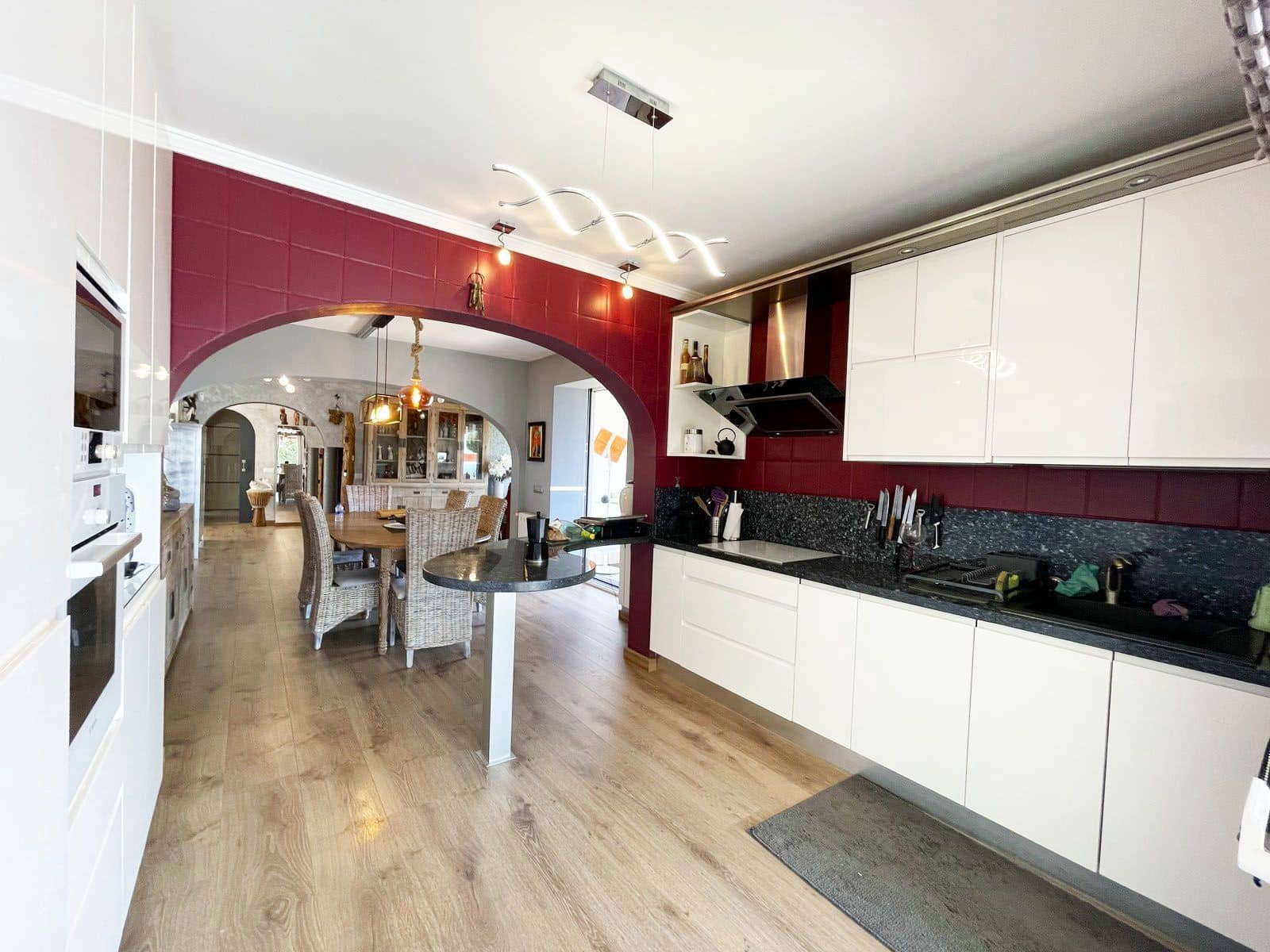 Chalet de 3 habitaciones en Calpe / Calp en venta con piscina garaje - 1.200.000 € (Ref: 9183284)