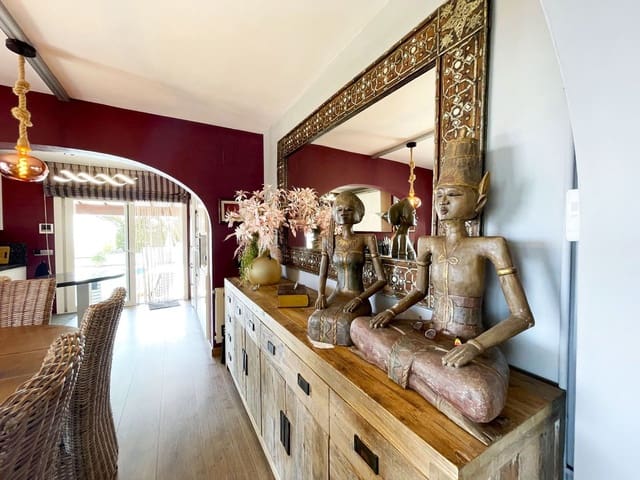 Chalet de 3 habitaciones en Calpe / Calp en venta con piscina garaje - 1.200.000 € (Ref: 9183284)