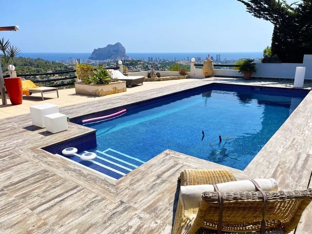 Chalet de 3 habitaciones en Calpe / Calp en venta con piscina garaje - 1.200.000 € (Ref: 9183284)