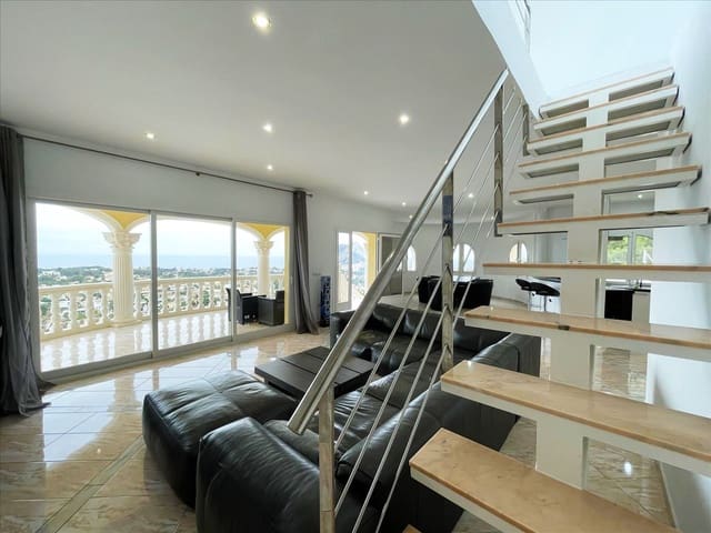 4 chambre Villa/Maison à vendre à Calpe / Calp avec piscine garage - 1 250 000 € (Ref: 9189019)