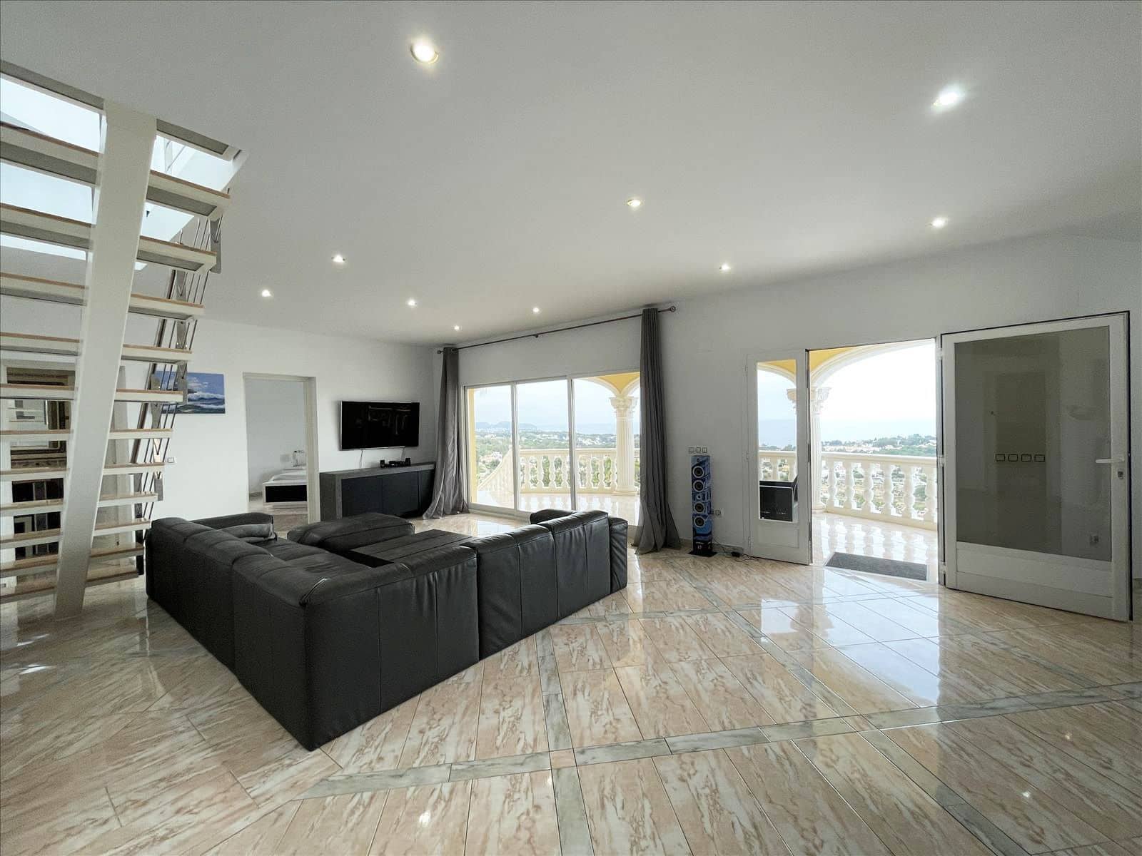 4 chambre Villa/Maison à vendre à Calpe / Calp avec piscine garage - 1 250 000 € (Ref: 9189019)