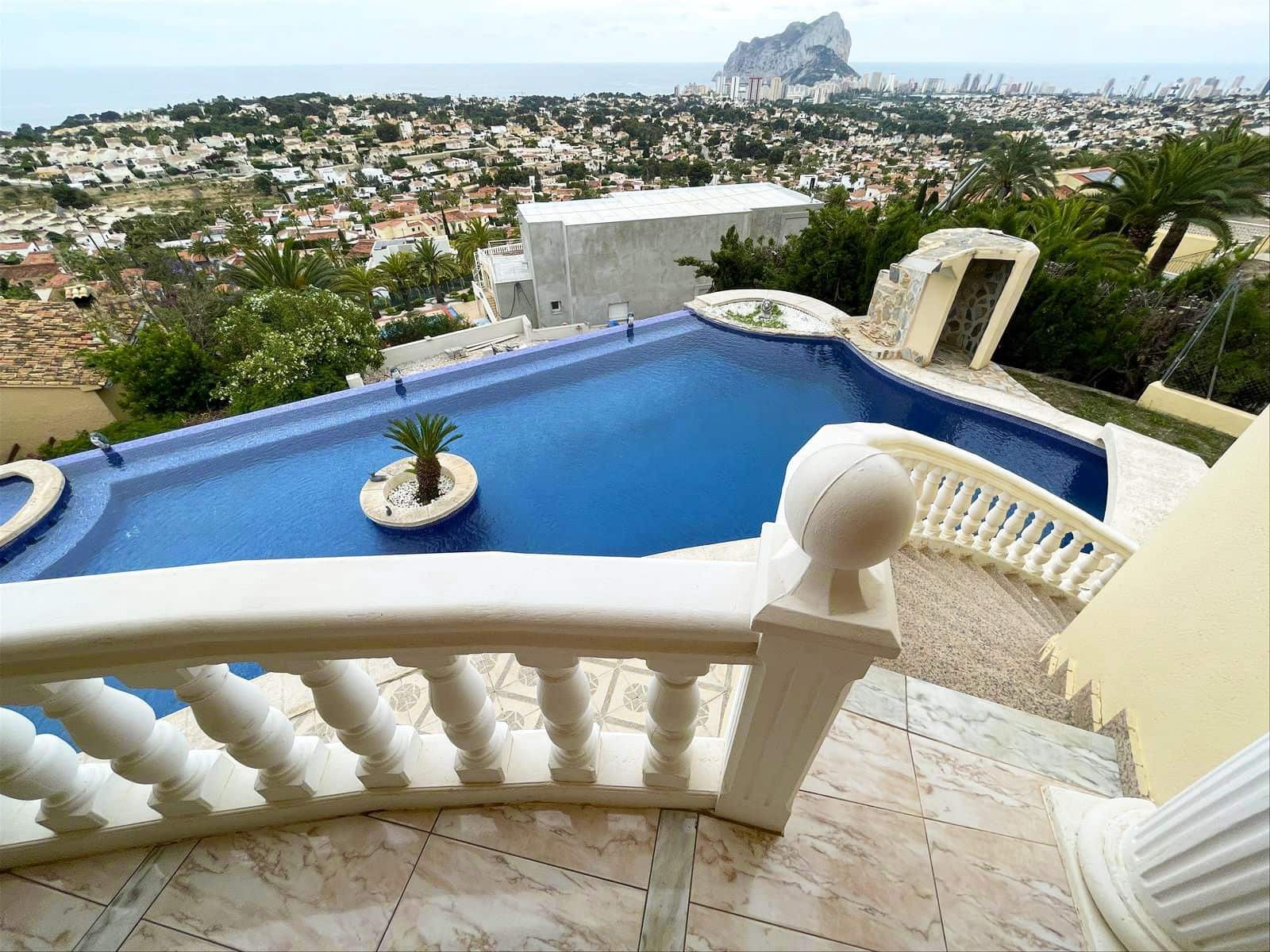 4 chambre Villa/Maison à vendre à Calpe / Calp avec piscine garage - 1 250 000 € (Ref: 9189019)