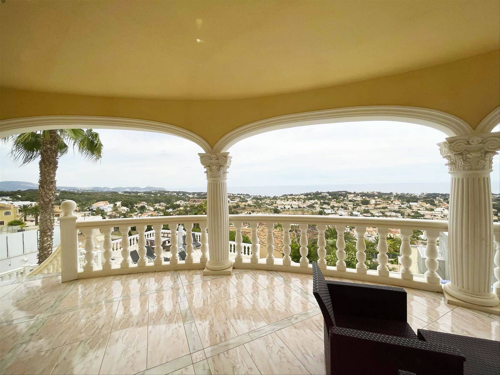 4 chambre Villa/Maison à vendre à Calpe / Calp avec piscine garage - 1 250 000 € (Ref: 9189019)