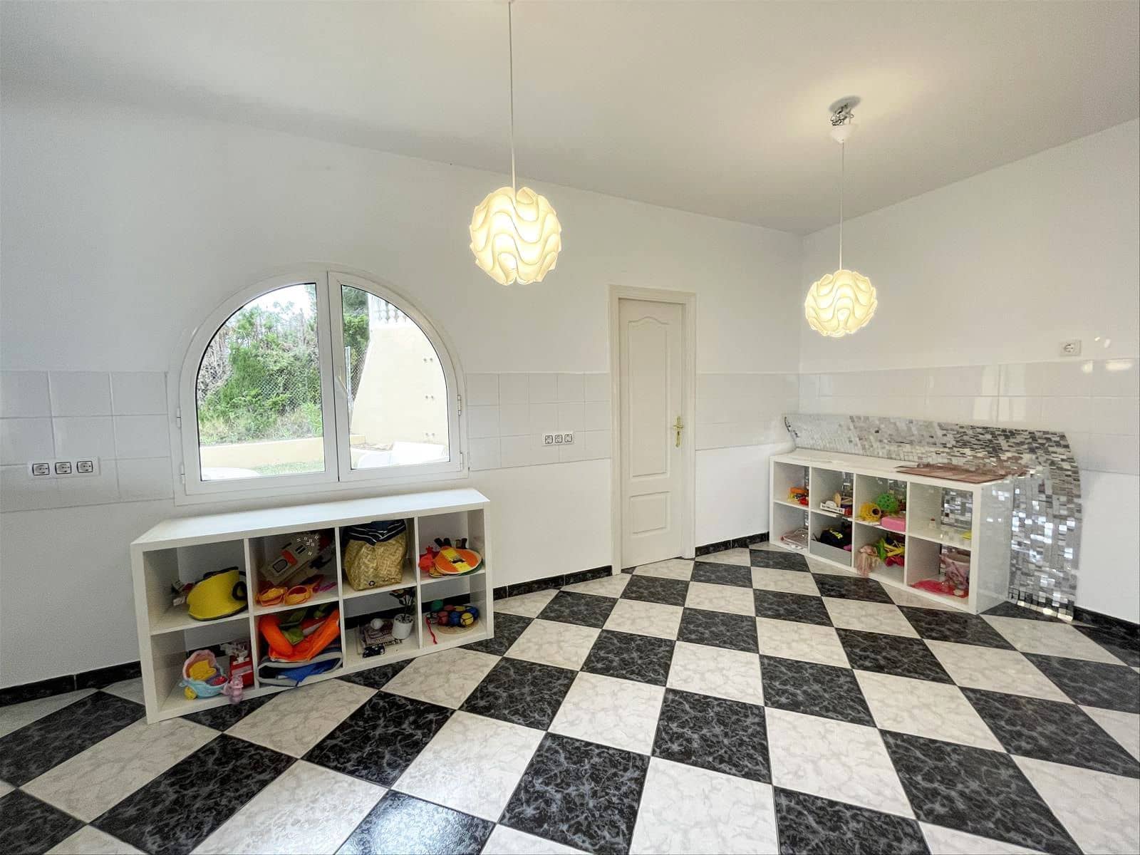 4 chambre Villa/Maison à vendre à Calpe / Calp avec piscine garage - 1 250 000 € (Ref: 9189019)