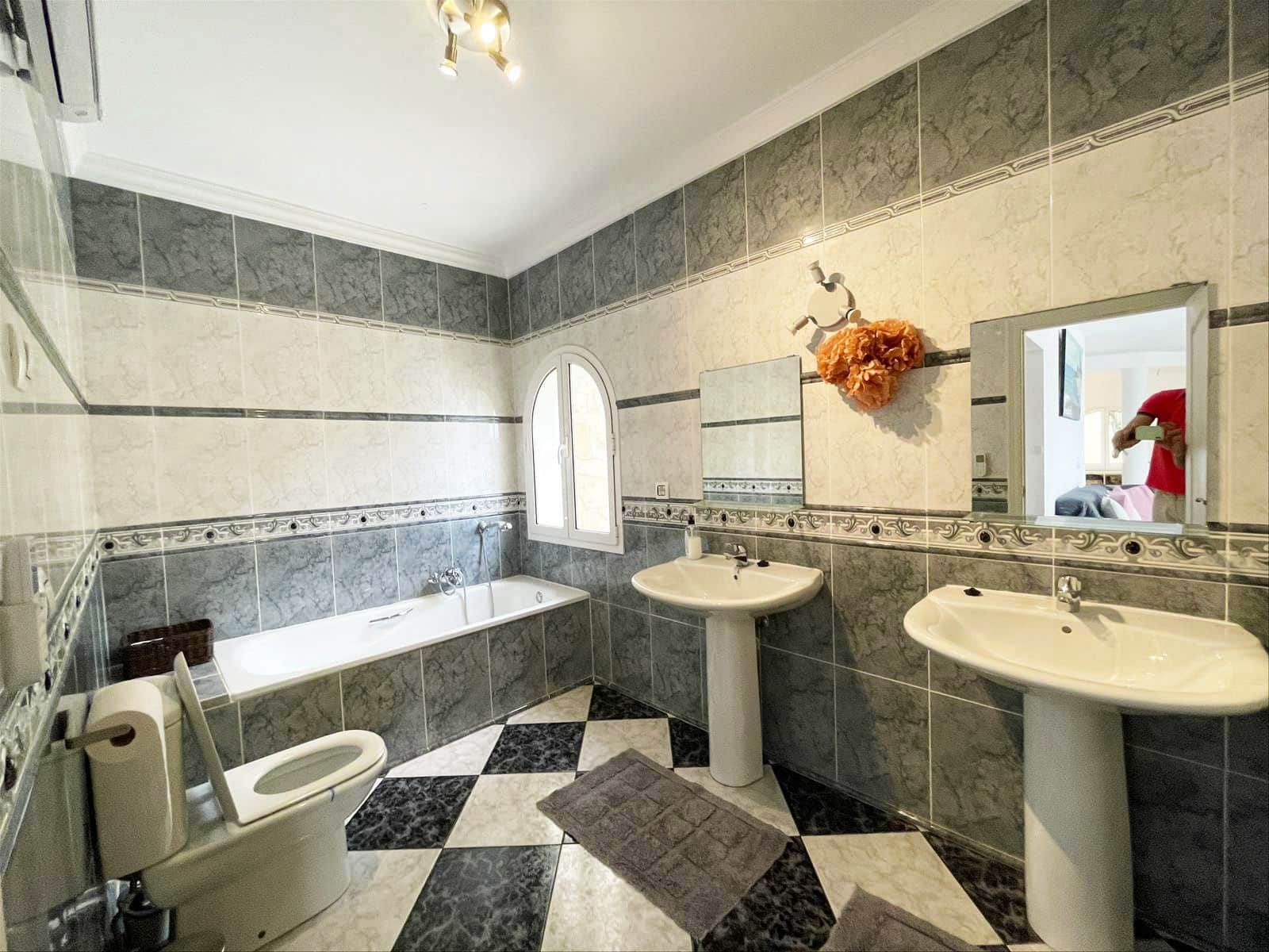 4 chambre Villa/Maison à vendre à Calpe / Calp avec piscine garage - 1 250 000 € (Ref: 9189019)