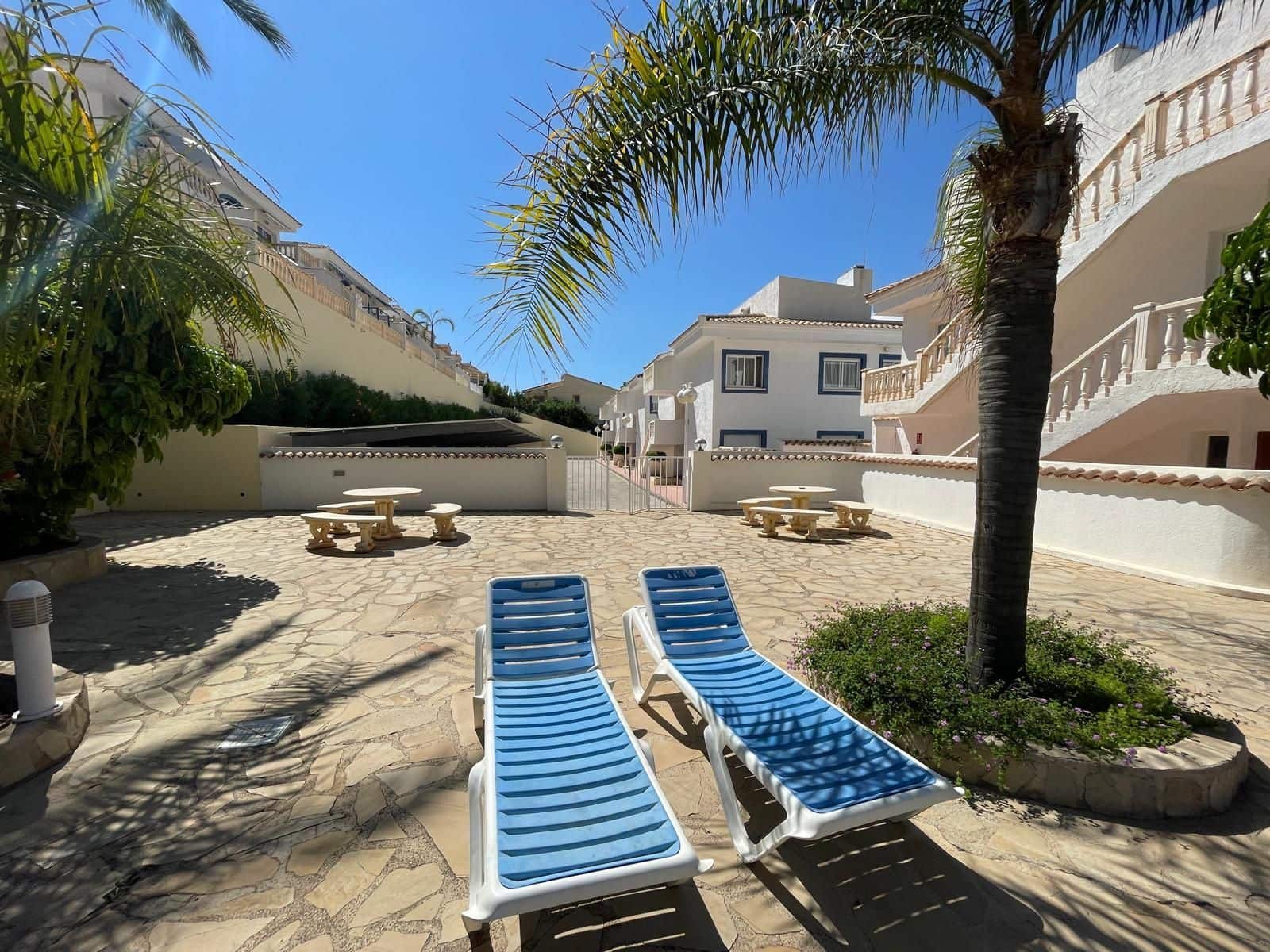 2 makuuhuone Paritalo myytävänä paikassa Calpe / Calp mukana uima-altaan 
autotalli - 266 200 € (Ref: 9228242)