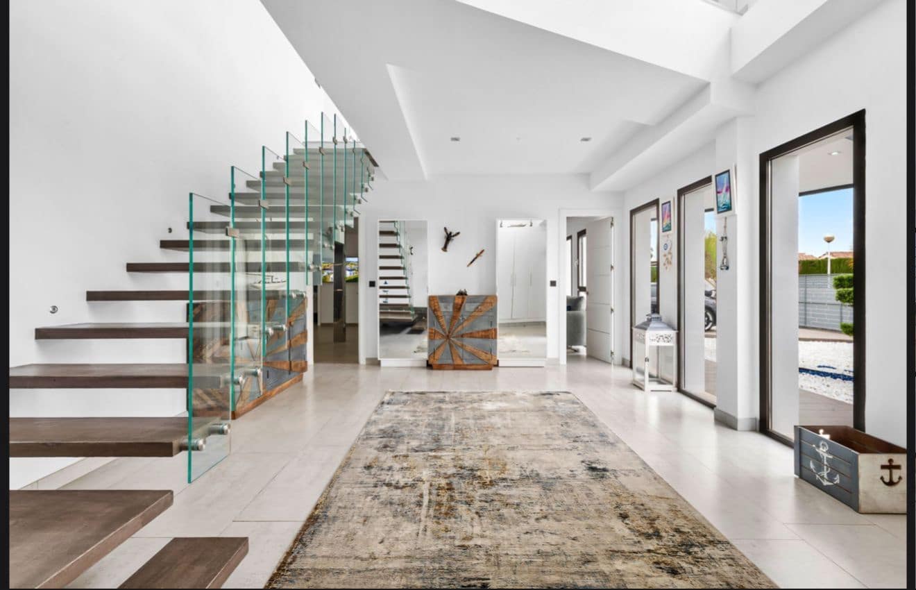 5 bedroom Villa for sale in Javea / Xabia with pool garage - € 2,499,000 (Ref: 9230310)